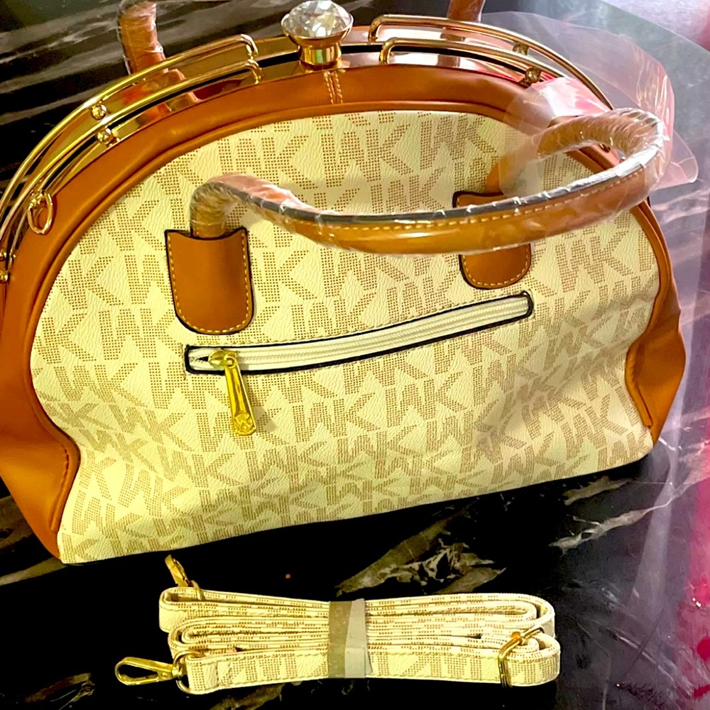 Women’s  purse